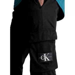 Calvin Klein Pantaloni uomo Skinny washed cargo J30J324696BEH Nero